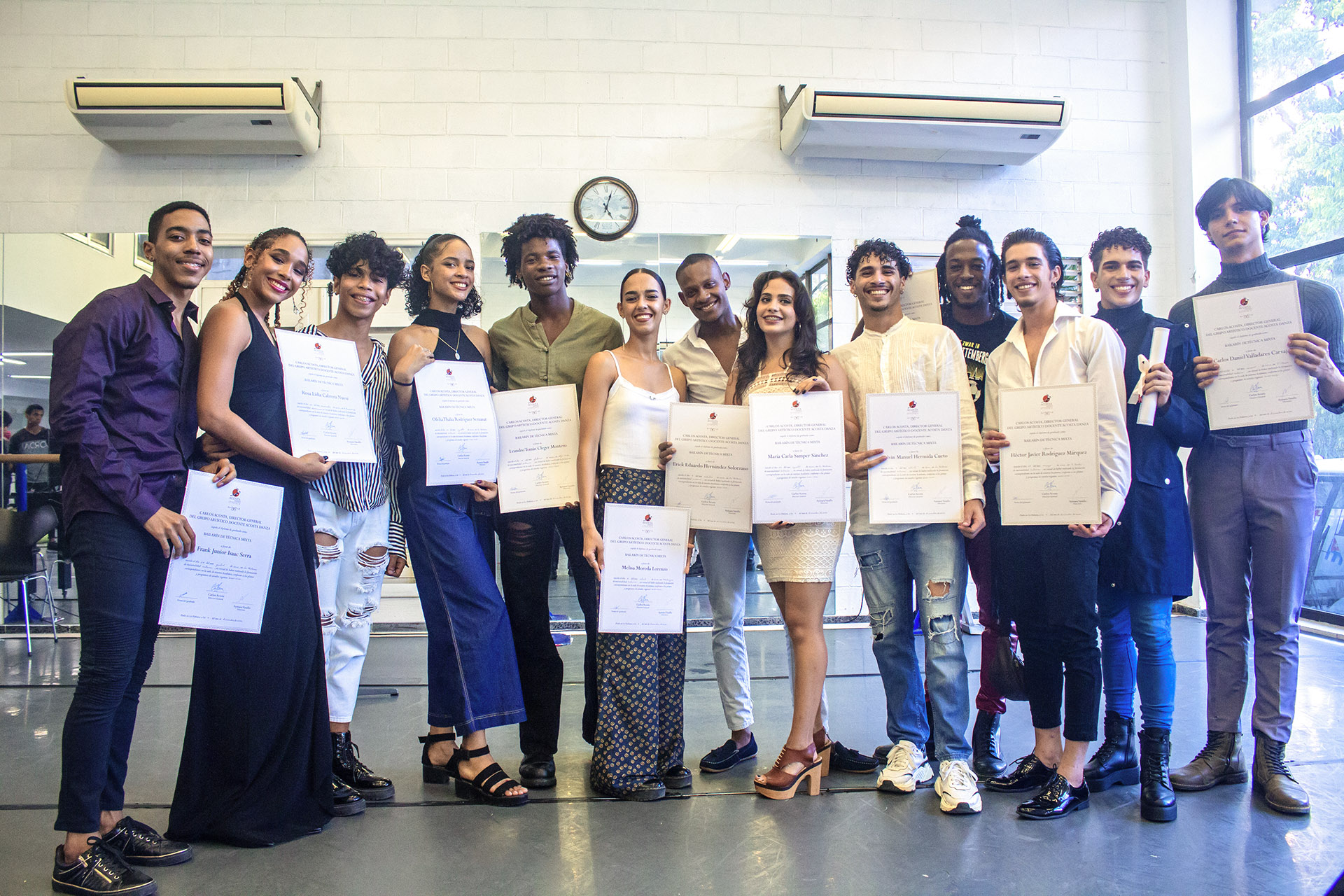 GRADUATES OF THE ACOSTA DANZA ACADEMY