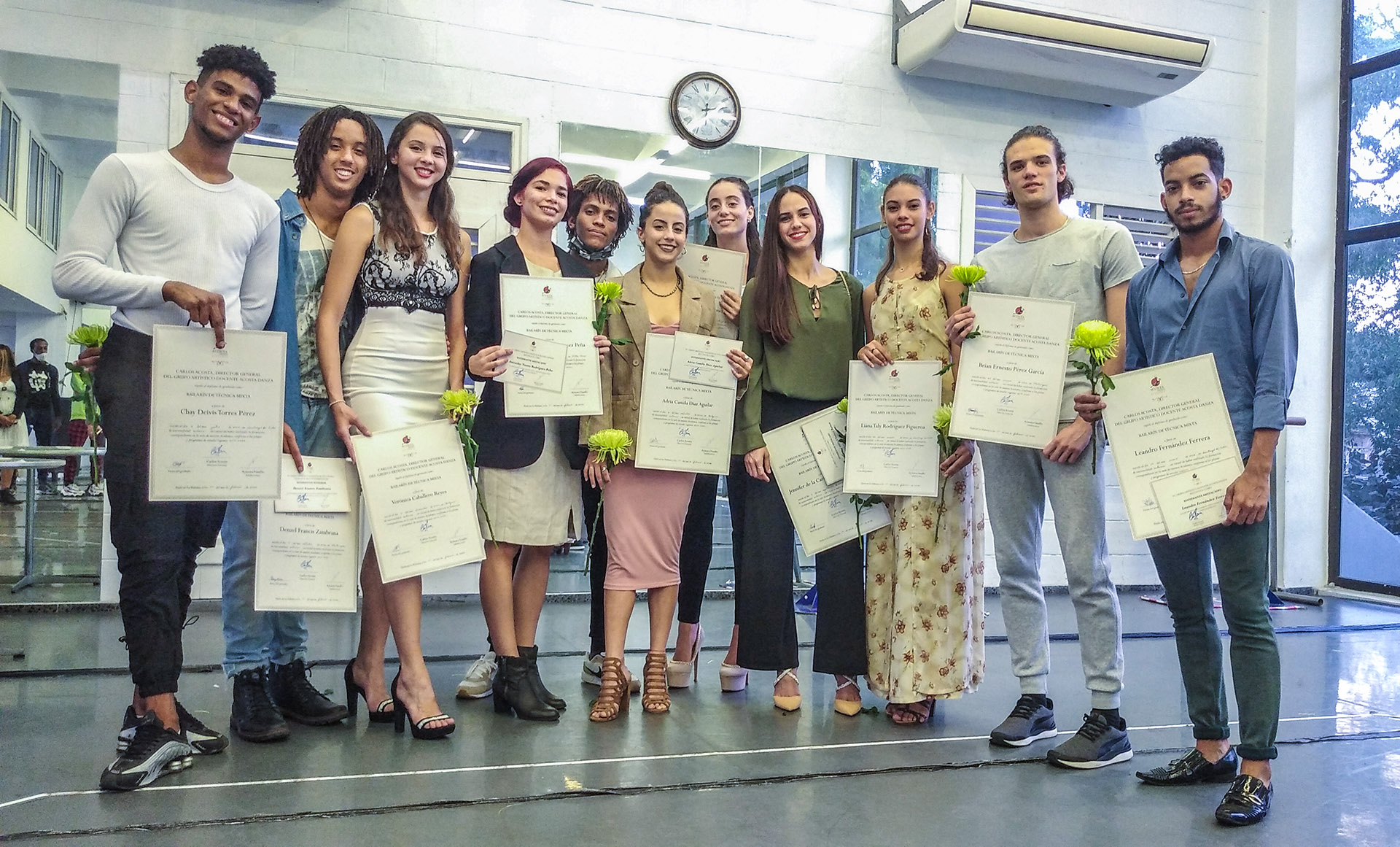 FIRTS PROMOTION OF THE ACOSTA DANZA ACADEMY
